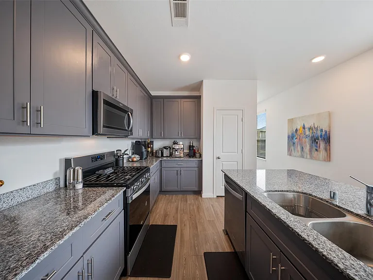 21126 Coral Blossom Ln — Photo 8