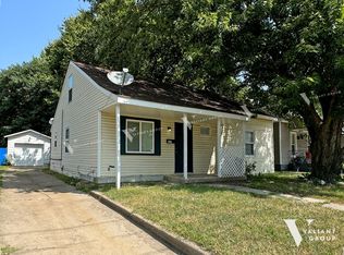645 W Webster St, Springfield, MO 65802