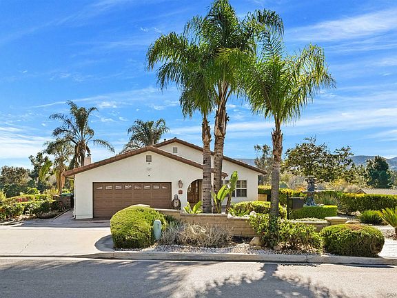 4th image of 9219 Inverness Rd