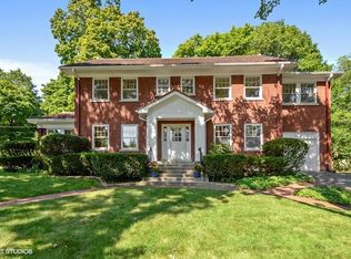 605 Hill Rd, Winnetka, IL 60093