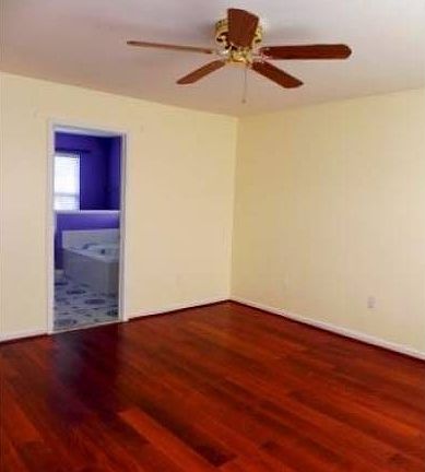 4th image of 10492 Genna Ln