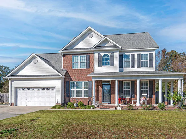 103 Farmington Drive, Richlands, NC 28574