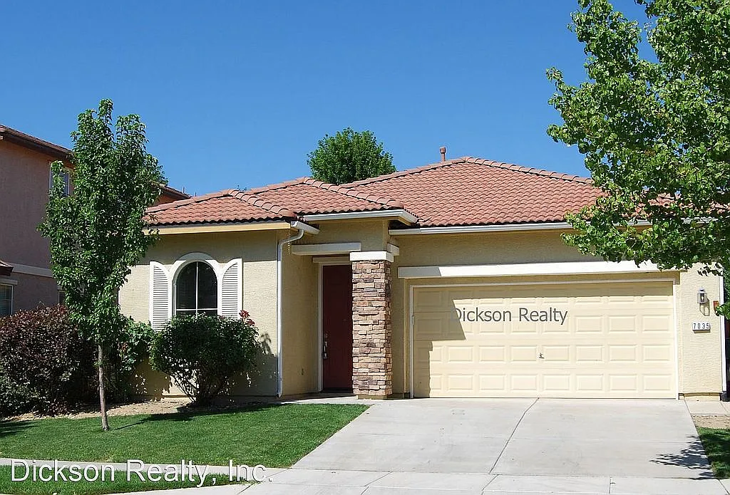 7035 Krug Dr photo 1
