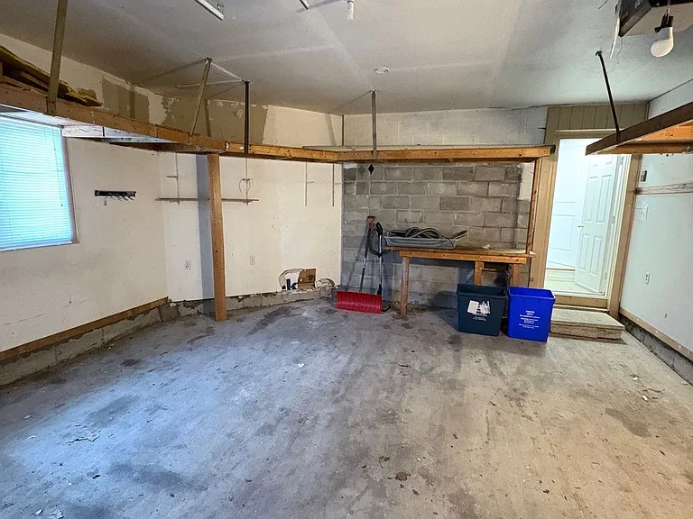 1172 Westridge Dr — Photo 40