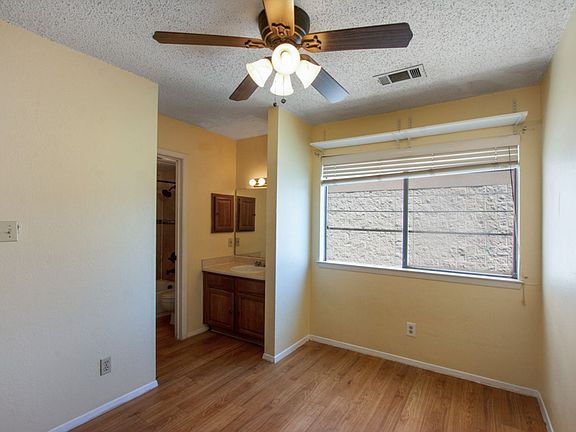 4th image of 708 Graham Pl APT 205