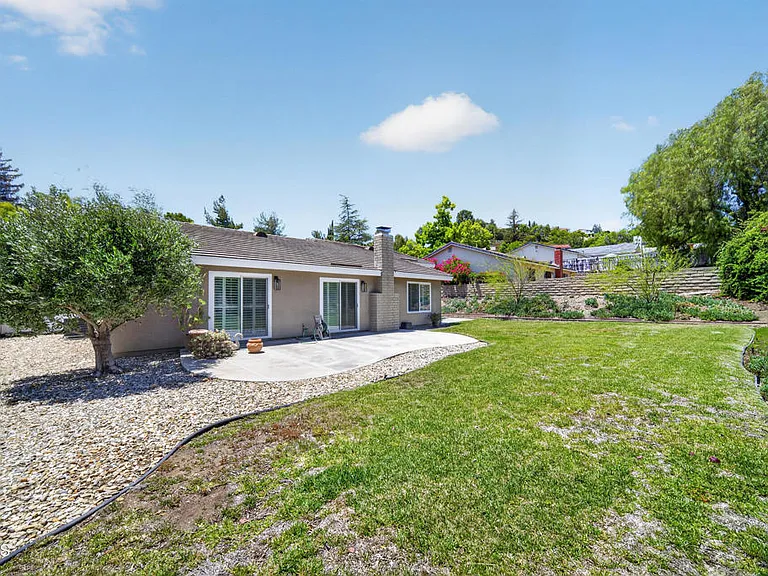1502 Briarglen Ave — Photo 39