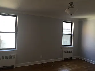 Rented by Realty 2000 Associates Ltd