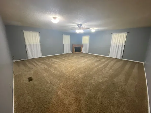 1024 N Rowland St, Harrison, AR 72601