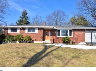 132 Morningside Dr, Pottsville, PA 17901