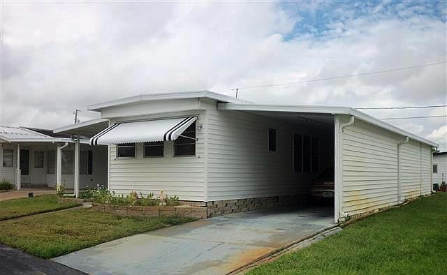 2nd image of 1284 Plantation Pl