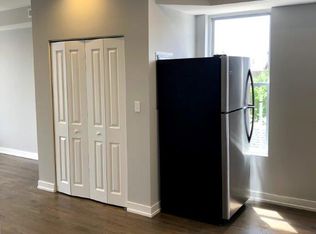 3210 S May St APT 3F, Chicago, IL 60608