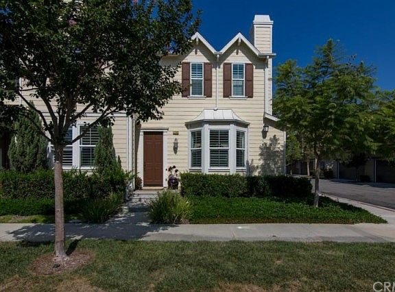3rd image of 3216 Carrotwood Dr