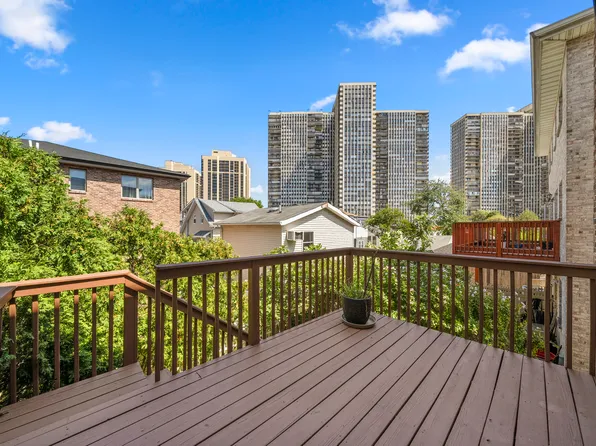 229 Franklin Avenue image 24 of 27