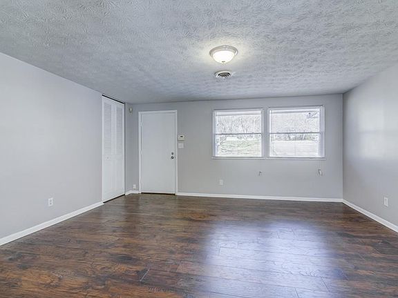 5th image of 2055 N Landing Way