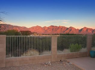 13282 N Woosnam Way, Oro Valley, AZ 85755