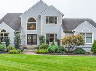 19 Arundel Rd, Pompton Plains, NJ 07444