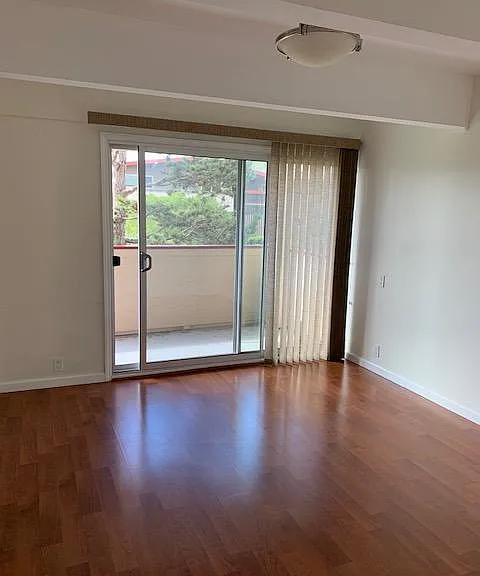 1st bedroom