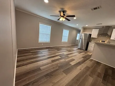 2 bed, 1.0 bath, 768 sqft, $1,750 — Photo 3
