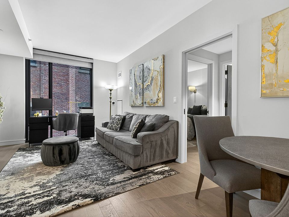 1st image of 55 Lagrange St #409