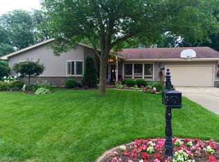 2310 Cherokee Rd, Janesville, WI 53545