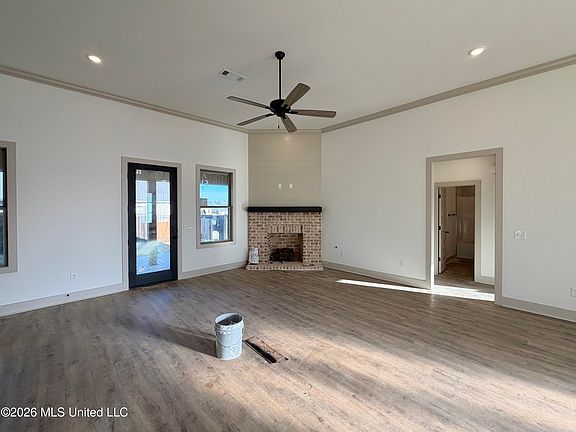 4th image of 134 Palace Xing