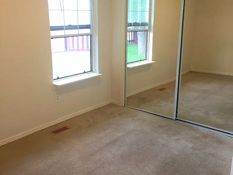 2995 Aurora Ave — Photo 4