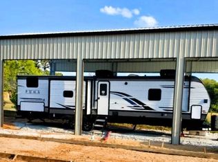 1061 Waldrons Ferry Rd, Hallsville, TX 75650