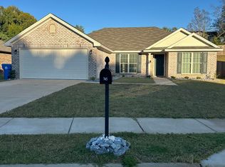 745 Park Ln, Prattville, AL 36067