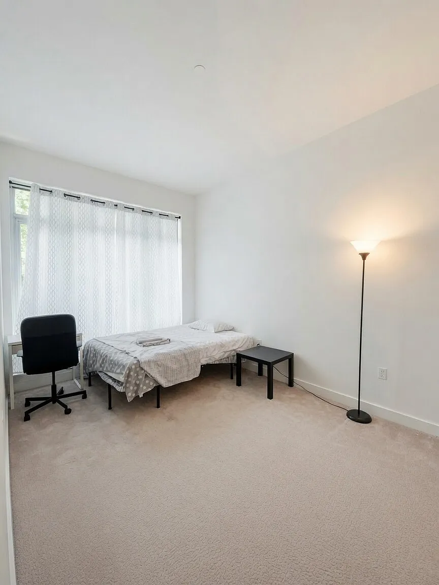 1 bed, $3,495 — Photo 2