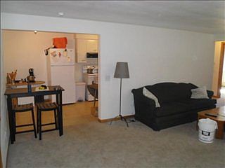 3rd image of 2325 Carling Dr Unit 4