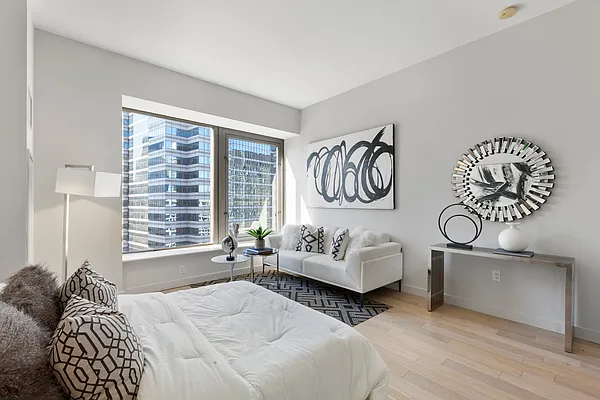 Rented by Platinum Properties | media 7