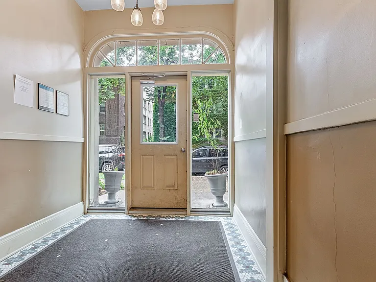 2219 Garfield Ave Apartments | Origen Living — Photo 27