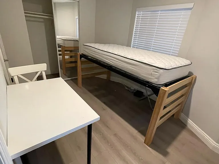 3936 Wisconsin Pl — Photo 25