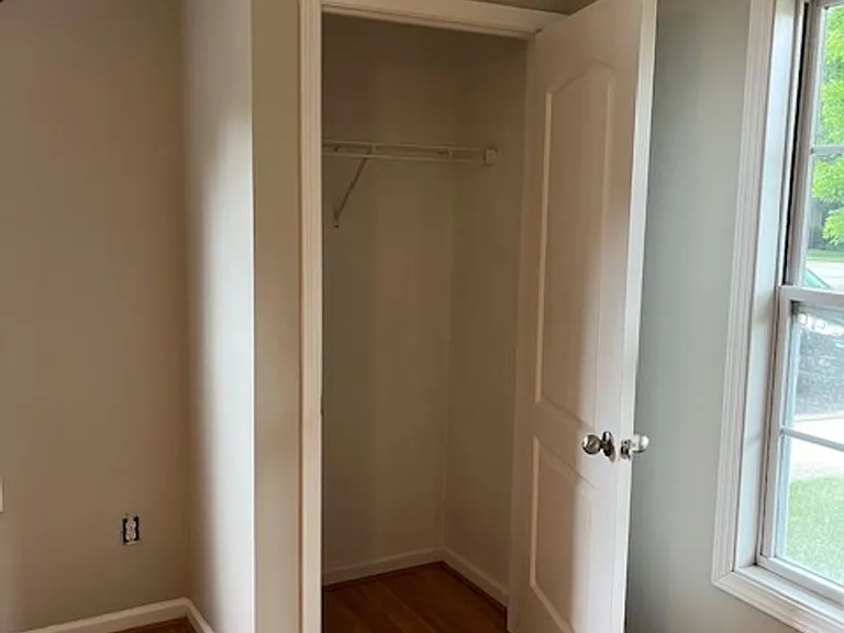 2442 S Woolery Mill Dr — Photo 3