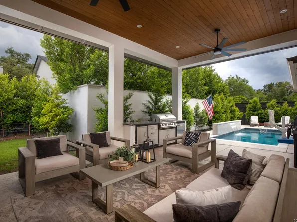 312 Frey St, Boerne, TX 78006