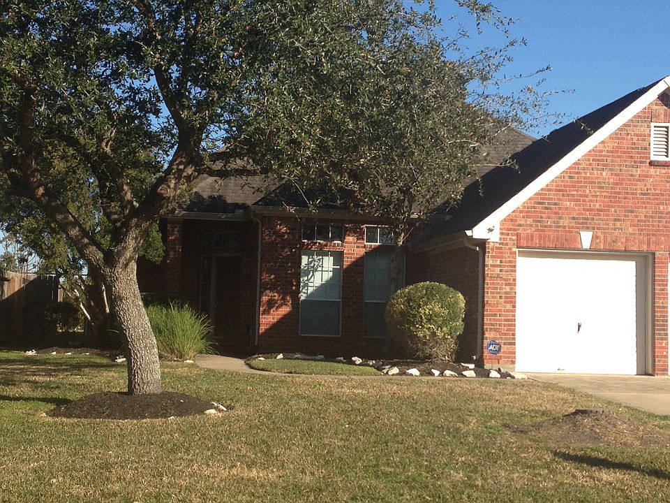 1st image of 6627 Old Oaks Blvd