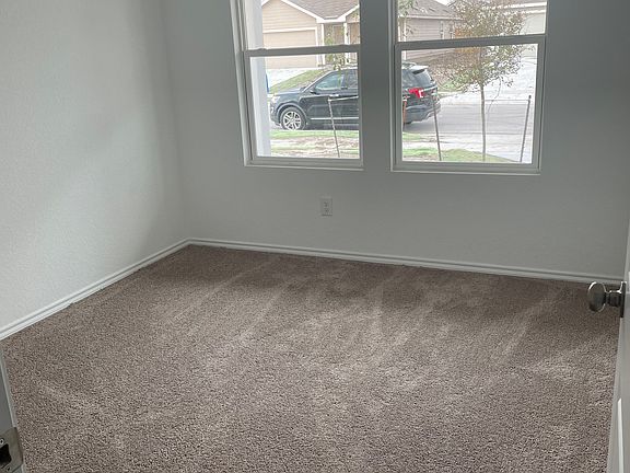 3rd image of 3210 Lancer St