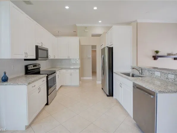 12420 NW 50th Pl, Coral Springs, FL 33076