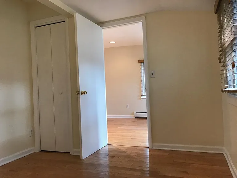 28 Navajo Ave — Photo 8