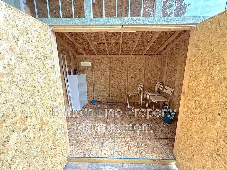 6741 Windyrush Rd — Photo 25