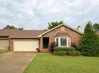203 William Ct, Florence, AL 35630