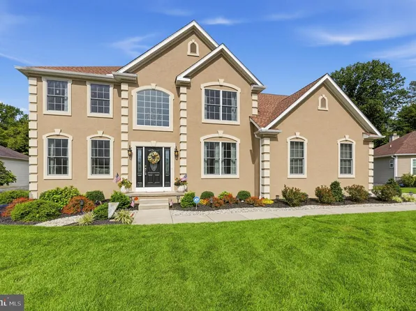 4 Kenneth Ct, Sewell, NJ 08080