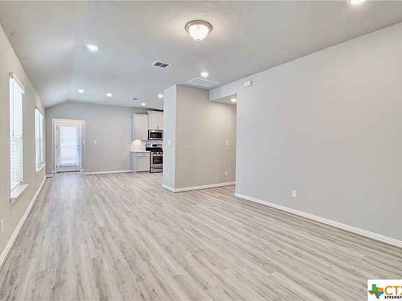 5th image of 2025 Flametree Ave