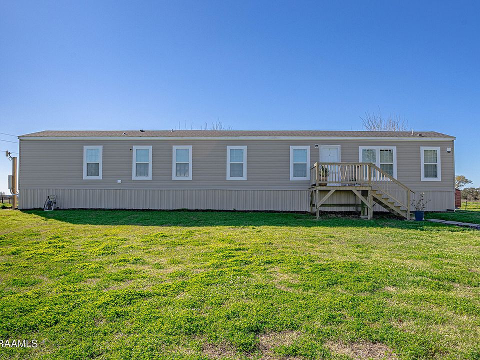 1st image of 20925 W Liberty Farm Rd