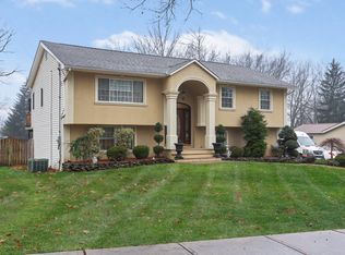 43 Gathering Rd, Pine Brook, NJ 07058