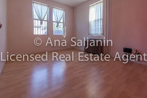 Rented by Citi Zone Realty | media 4