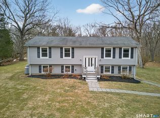 258 Nut Plains Road, Guilford, CT 06437