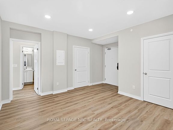 4th image of 50 Herrick Ave #Lp20