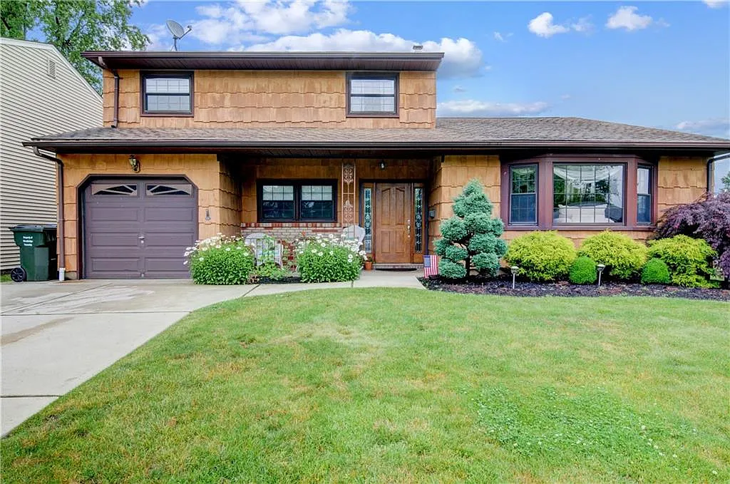 6 Ridgedale Pl photo 1