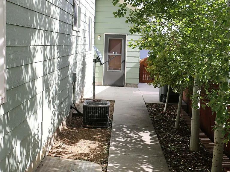 1573 Daily Dr — Photo 34